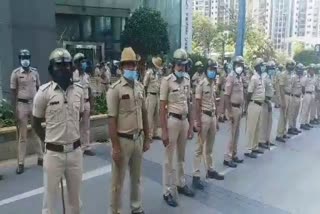 police rootmarch in tumkur road