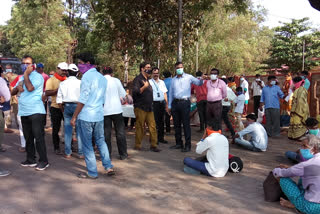 2000 labours went back to their home from Suratkal