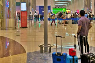 over-32-thousand-indians-in-uae-register-to-return-home