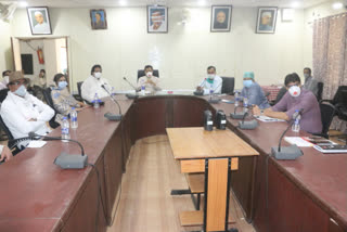 Meeting of district Disaster Management Group in Raisen