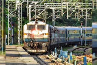 special labour train, route map of special labour train, labour train on labour day, ସ୍ବତନ୍ତ୍ର ଶ୍ରମିକ ଟ୍ରେନ, ସ୍ବତନ୍ତ୍ର ଶ୍ରମିକ ଟ୍ରେନ ରୁଟ ମ୍ୟାପ, ଶ୍ରମିକ ଦିବସରେ ଶ୍ରମିକ ଟ୍ରେନ