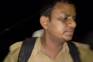 Police arrested a young man in Raigarh on kidnapping charges