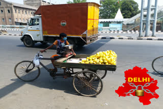 People are not buying mangoes due to fear of corona