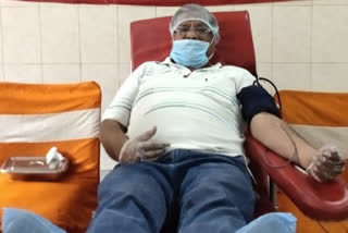 Blood donation camp organised for corona victims in shahadra