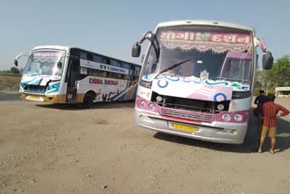 the migrant labour returned from surat to banswara by bus