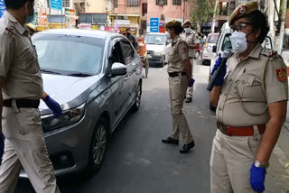 FIR on 161 for violation of lockdown in delhi