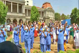 Bengaluru Indian air force thanking and saluting corona warrior