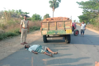 ONE MAN DIED IN KAMAREDDY ACCIDENT