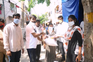 Groceries Distributed in sitaphalmandi hyderabad