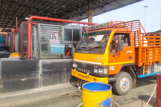 TOLL COLLECTION  STARTED  പാലിയേക്കര  ടോൾ പിരിവ്  ജില്ലാ കളക്ടർ  നിർദേശപ്രകാരം