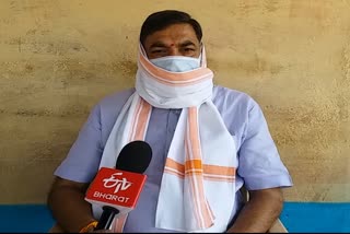 MLA Jalam Singh Patel talks with ETV bharat