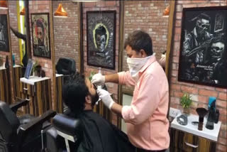 saloon and beauty parlor open in gurugram in lockdown third phase