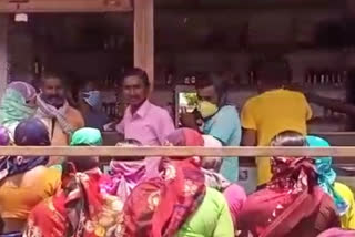 Womens protest in Chikkodi