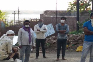 Bihar labor trapped in Bhopal