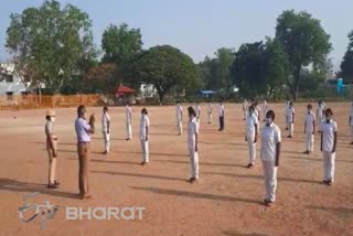 இரண்டாம் நிலை பெண் காவலர்களுக்கு பயிற்சி