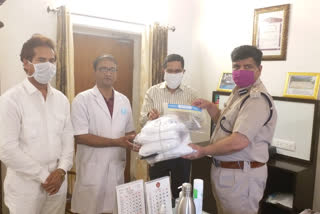 जयपुर की खबर, handed over 800 PPE