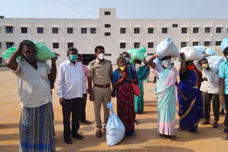 Bangalore police distributed ration kit for poor