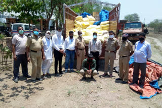 police seized prohibited cotton seed of rupees twenty five lakhs