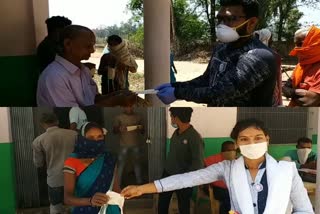 students of nss in surajpur are preparing masks and distributing them among people