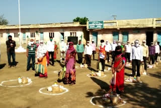 Distribution of groceries