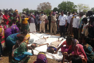 two young girls died because of lying in the pond at duddukuru prakasam district