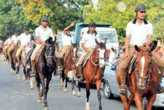 Police will begin equestrian training between Corona's Kher