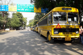 student who came from kota returning to the home in bilaspur