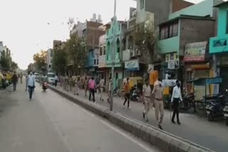 احمدآباد کو پوری طرح بند کرنے پر رمضان میں پریشانی