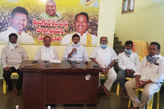 tdp leaders on visakha gas leak