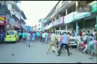 police lathycharge in kerala