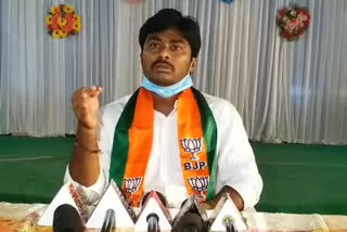 BJYM protest agianst government rules in kadapa