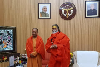 Akhara Parishad urges CM Yogi to reopen temples in UP