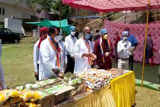 Digvijay Singh arrives at Buddha Vihar situated at Luna Bhatti