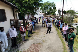 people trapped during lockdown