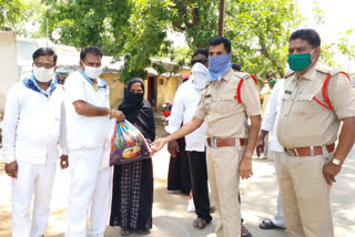 satya sai samithi distributed groceries to poor in kagajnagar