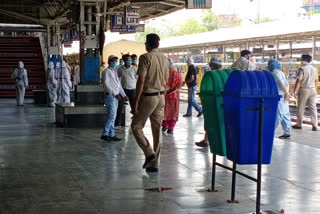 Many laborer special train passed from Itarsi