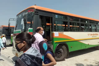 100 buses leave for Rajasthan from Noida for migrants during lockdown