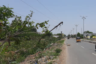 electric poles become nightmare for vehiclers in husnabad