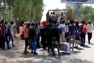 Exodus of laborers from Ghaziabad to villages lockdown corona virus