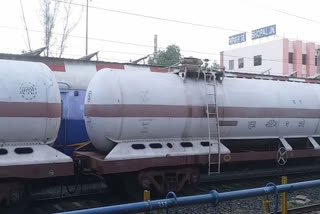 Minor gas leak in LPG container of goods train at Bhopal