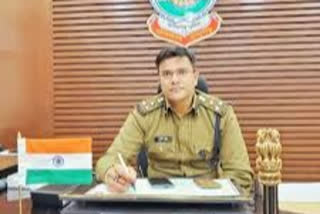 major-action-of-action-department-16-police-officers-transferred-in-raipur