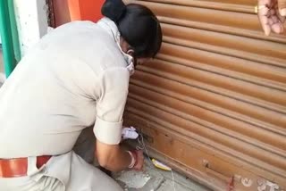 Not keeping social distance was expensive for a shop owner, the shop was sealed