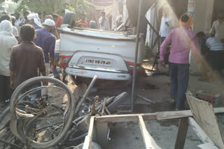 road accident in azamgarh