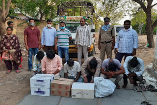 liquor transporting people arrested in jammalamadugu