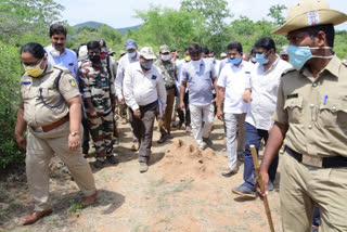 Forest Minister Anand Singh Kundukare Area in chamarajanagar