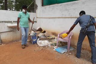 mahabubabad mla shankar naik participated in office cleaning