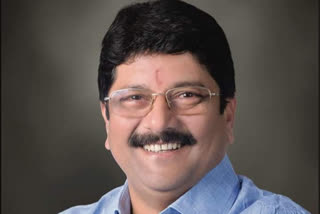 mla nikam