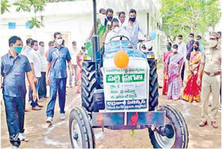 distribution-of-tractors-to-panchayats-in-hasanparthi
