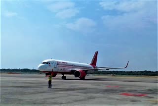 118-members-reached-hyderabad-from-america-on-special-flight