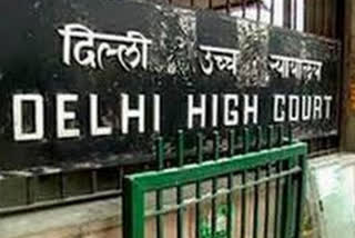 pandemic  LGBT community  sex workers  Delhi High Court  பாலியல் தொழிலாளிகள்  கரோனா நெருக்கடி  நிதியுதவி  டெல்லி உயர் நீதிமன்றம்